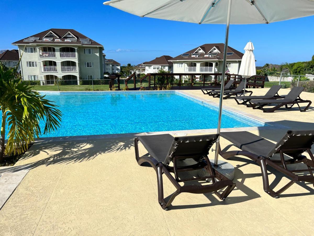 شقة Ocho Rios Ocean Escape Richmond المظهر الخارجي الصورة