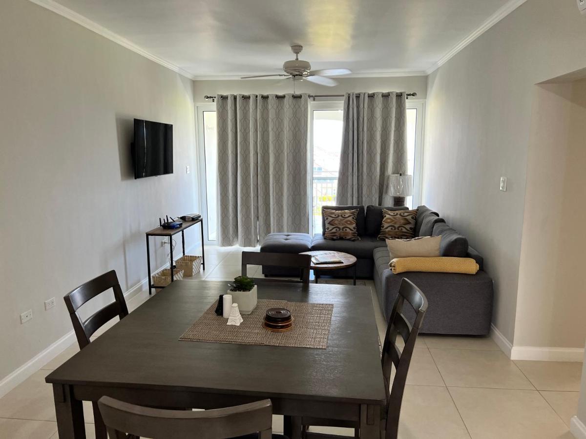 شقة Ocho Rios Ocean Escape Richmond المظهر الخارجي الصورة
